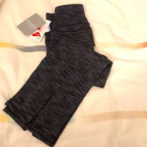 NWT athleta capris